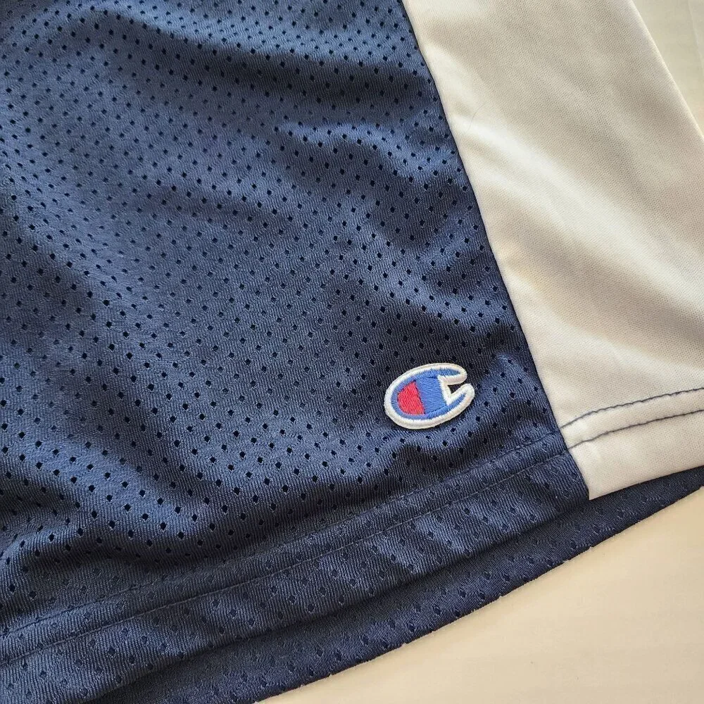Champion shorts boys size XL Blue / white 9 inches inseam